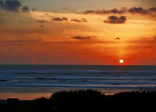 文案四个字霸气